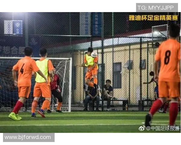 杭州足球队与南京足球队耐力对决的深度分析与赛后总结 杭州足球队与南京足球队耐力对决的深度分析与赛后总结