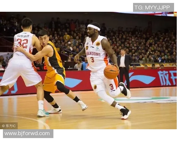 深圳篮球队与杭州篮球队的耐力较量赛后分析与反思